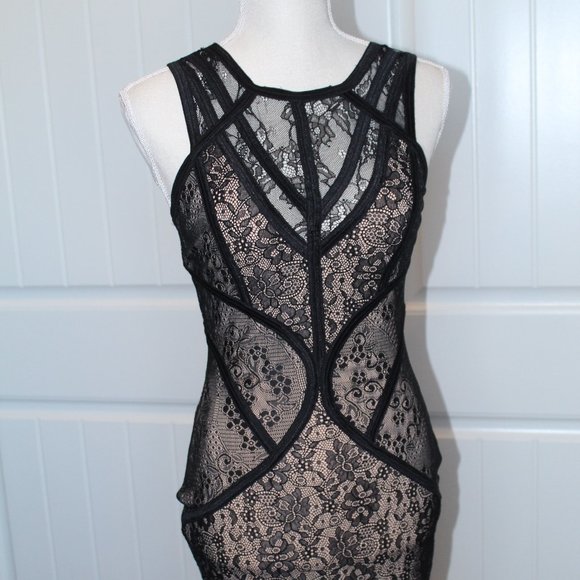 Beautiful Black Lacy Fitted Dress - Picture 3 of 8